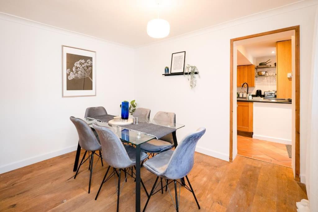 3 Bedroom Home Close To Town Centre With Wifi & Garden Royal Tunbridge Wells Εξωτερικό φωτογραφία