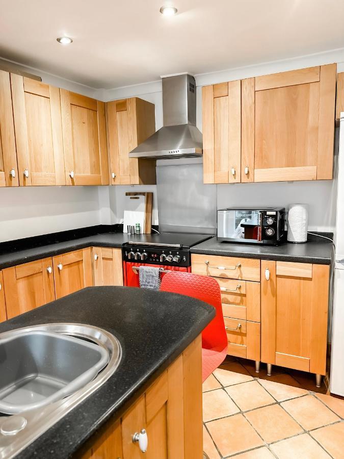 3 Bedroom Home Close To Town Centre With Wifi & Garden Royal Tunbridge Wells Εξωτερικό φωτογραφία